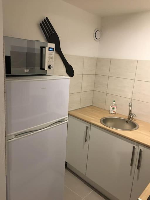 Le 58 - Loft Robespierre Lägenhet Reims Exteriör bild